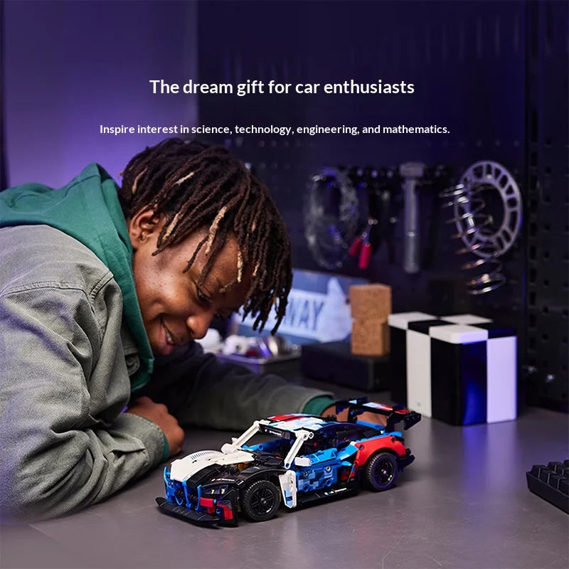 LEGO Mechanical Series 42226 BMW M4 GT3 EVO
