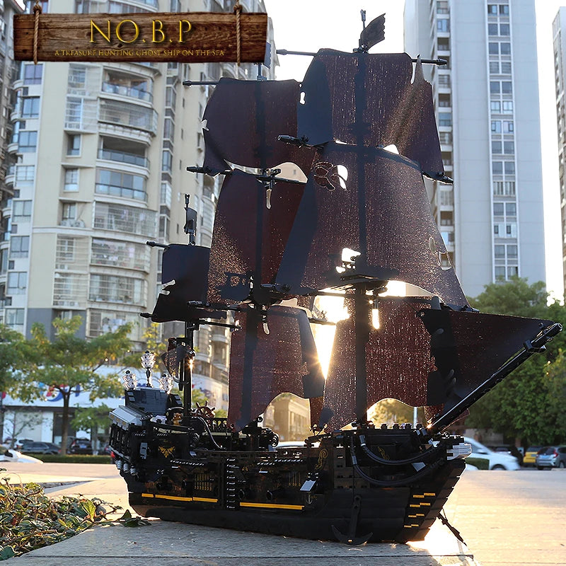 Mould King Movie The MOC Black Pearl Pirate